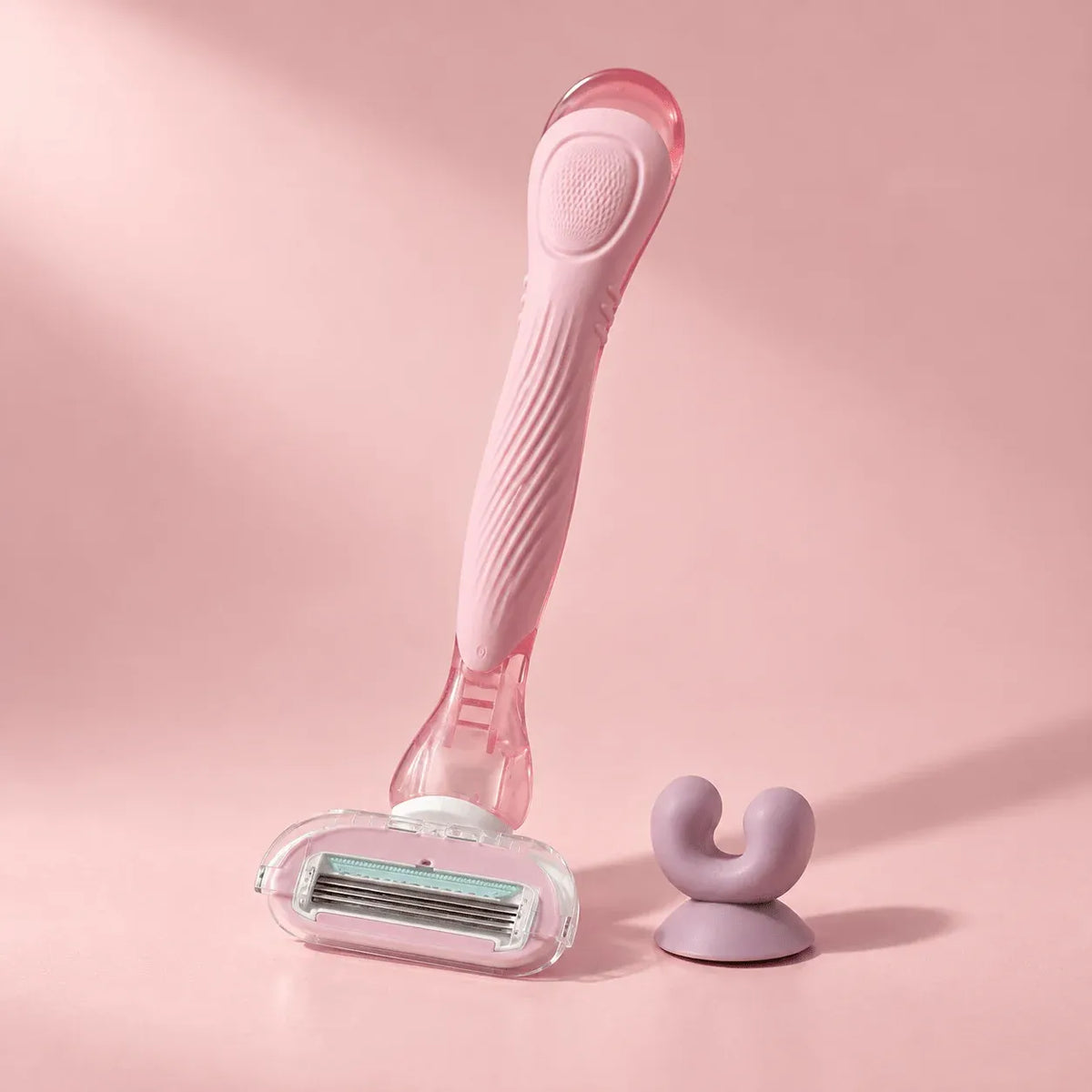Kit Aparat de Ras KAMEVIA Blush, 5 Lame, Roz, Rezerva Inclusa si Suport de Perete